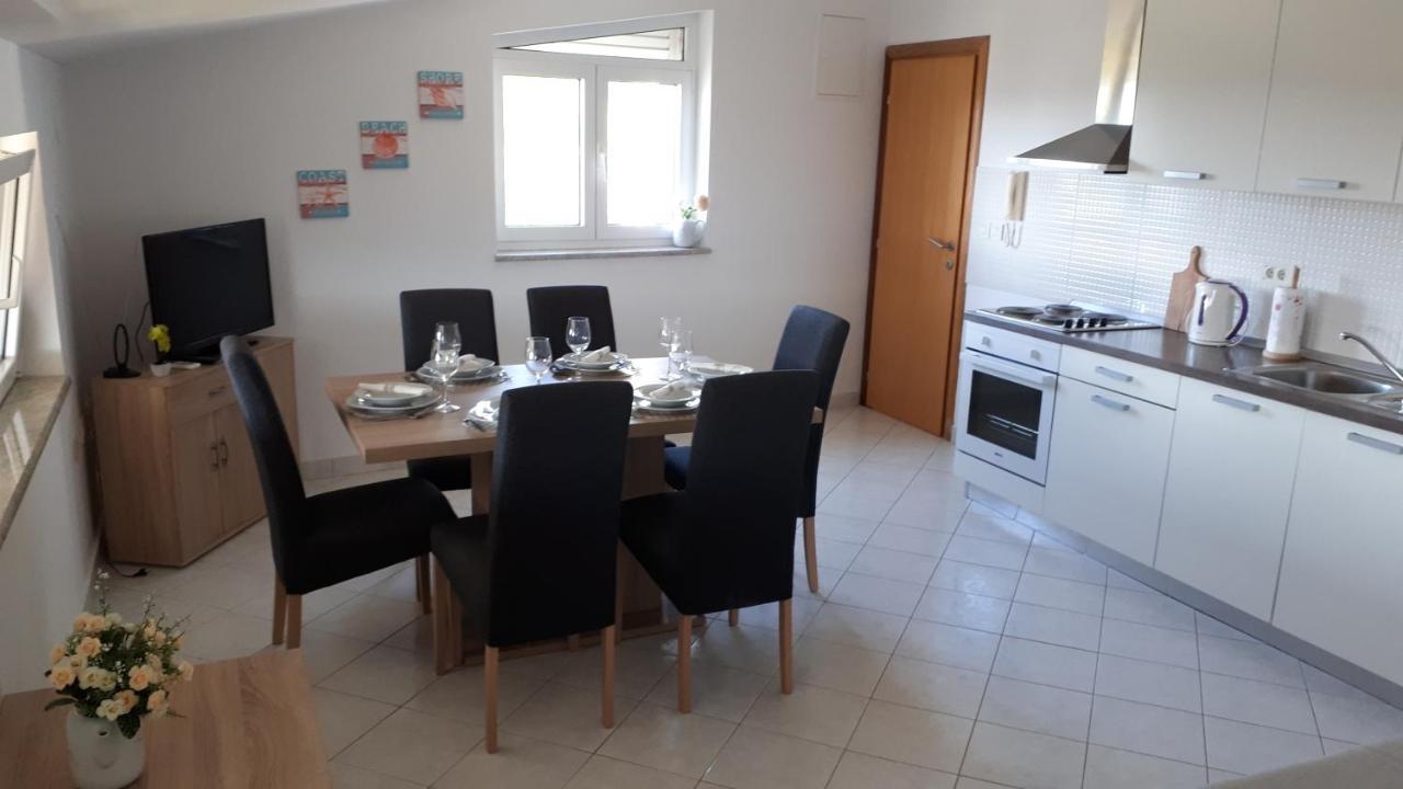 Apartment Dana Zadar Bagian luar foto